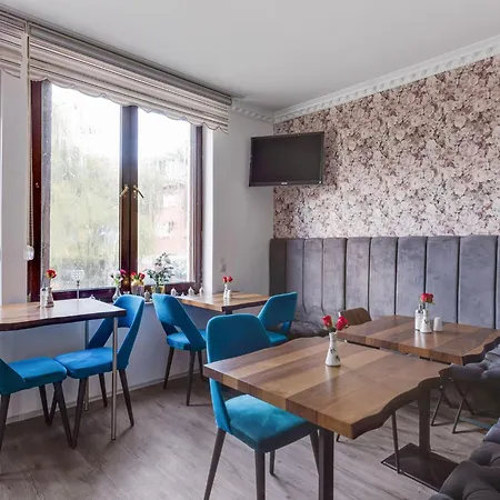 Apartment Cozy Nest, Cleaning Included Oberhausen (North Rhine-Westphalia)